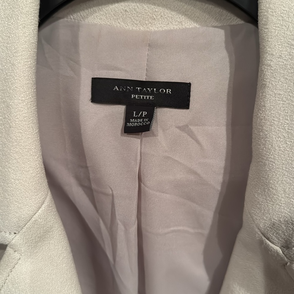 ANN TAYLOR Jacket - Picture 3 of 7